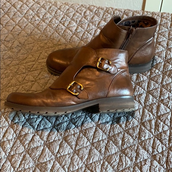 Naturalizer Shoes - Naturalizer leather ankle boots